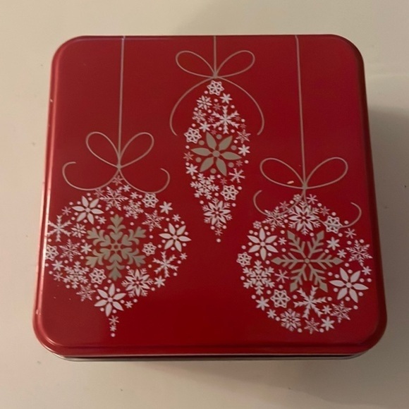 None Other - Christmas party tin